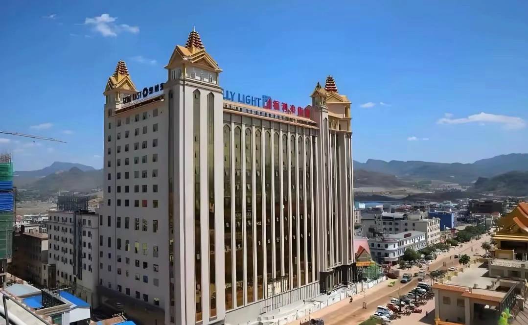福布斯水果 烟台红富士苹果 产地直供脆甜多汁